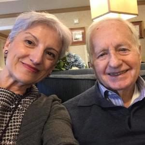 Meet your Posher, Simona